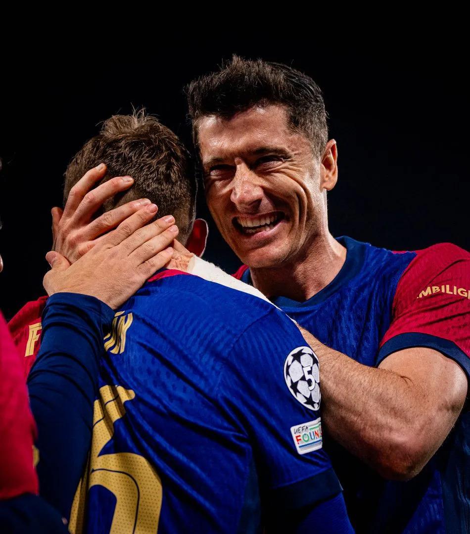 九游体育官网今晚突围战来临,西汉姆围绕欧冠临场应变,气氛紧张,心理建设被强调的简单介绍