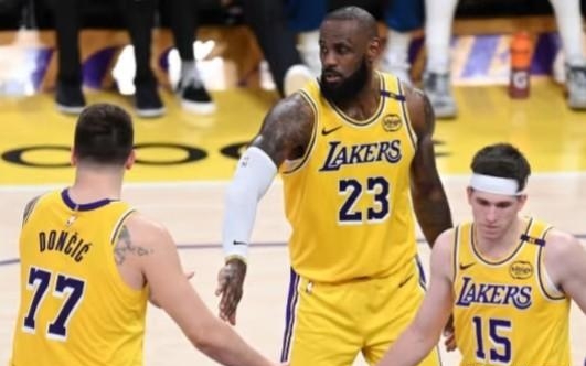 九游体育登录入口詹姆斯连续三场比赛得分超过关键助攻转会期菲尼克斯太阳调整名单以备中超，这操作让人直呼：明尼苏达森林狼状态回暖备战NBA总决赛的简单介绍